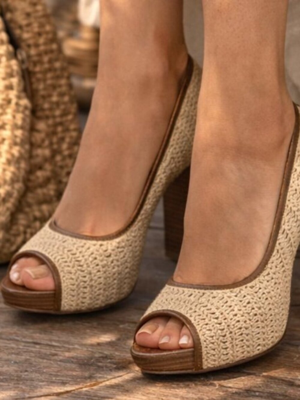 House of Harlow 1960 Crochet Peep-Toe 5” Heels – Tan – Size 37.5 (US 7/7.5)